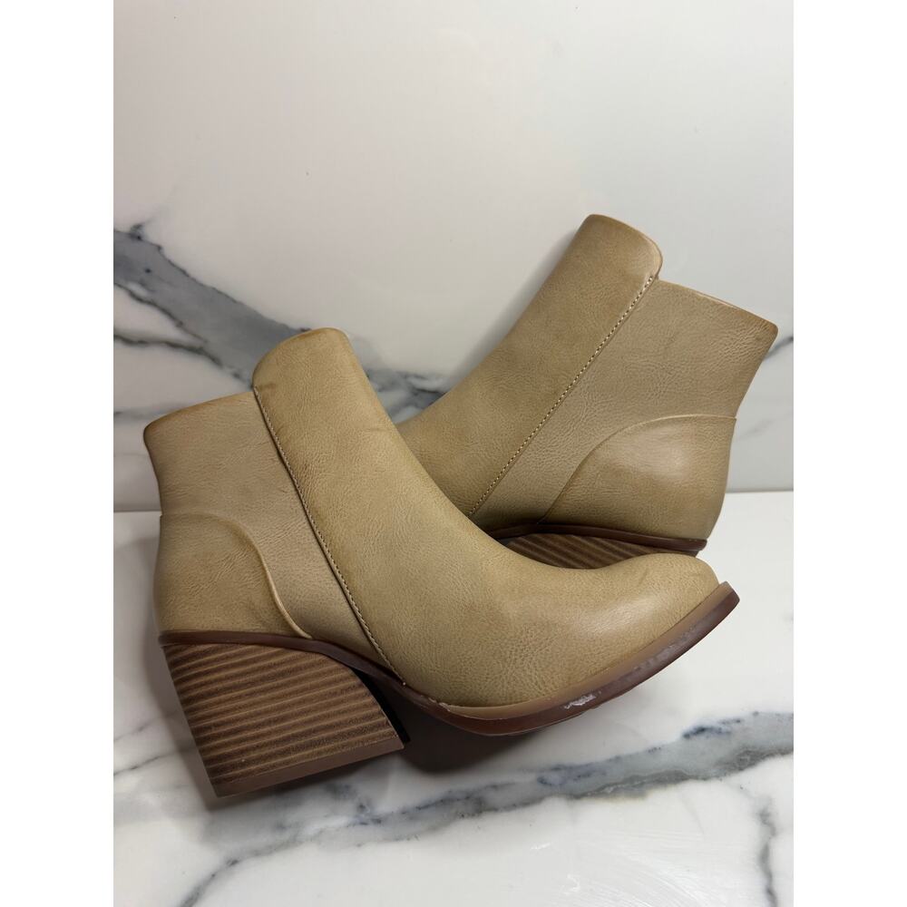 Korks Women's Beige Vegan Leather Wedge Heel Khele Boots Sz 7.5 Boho Festival - Picture 5 of 7